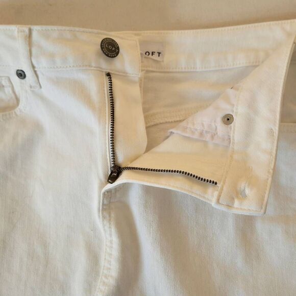LOFT Womens Stretch Flat Front Denim Jean Mini Skirt White Light Wash Size 2 - Picture 5 of 9